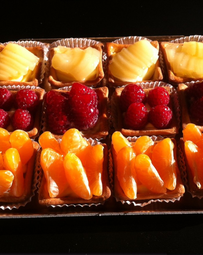 Plateau Assortiment Mini Tartelettes de Soirée 12 pièces (4 personnes)